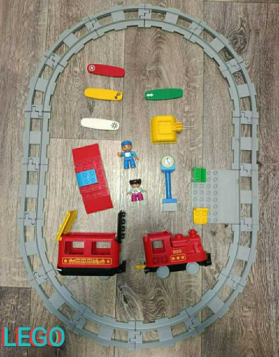 Інтерактивна Залізниця LEGO DUPLO 10874 Залізна дорога