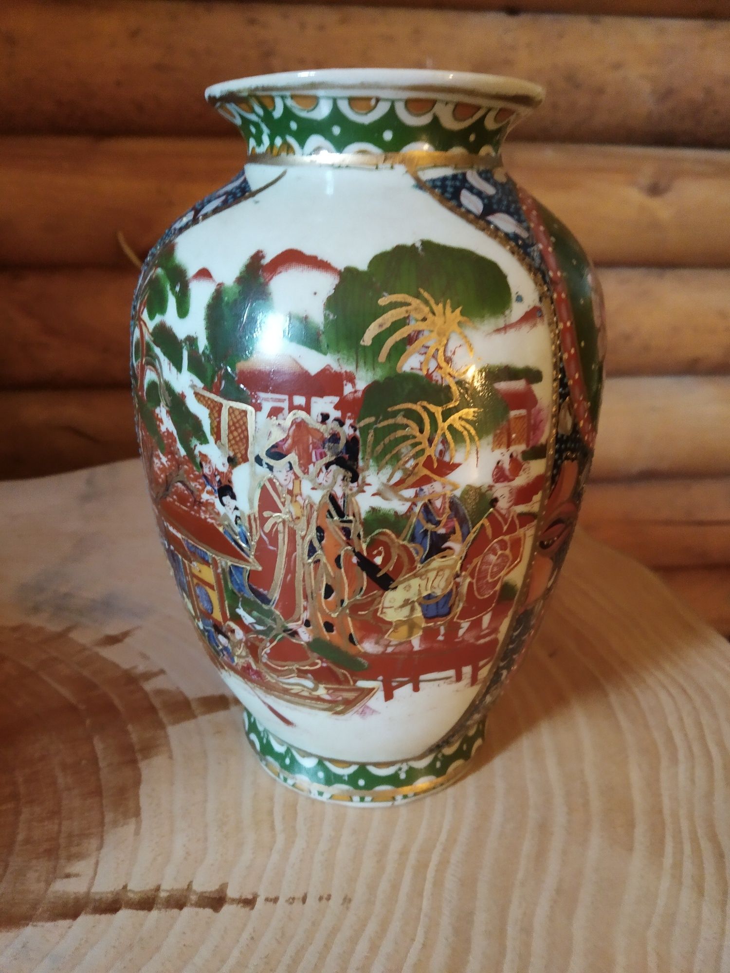 Flakonik z chińskiej porcelany