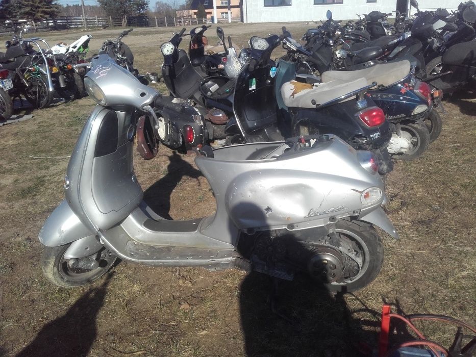 Piaggio vespa lx125 lx 125 silnik koło felga lampa amortyzator części