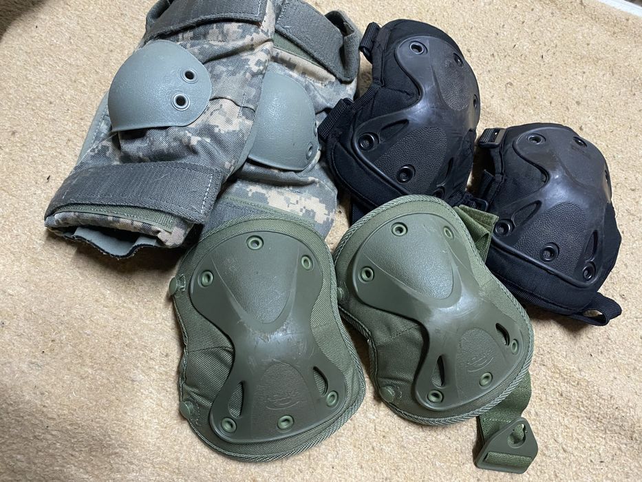 Розгрузка, підсумки, наколінники, носки