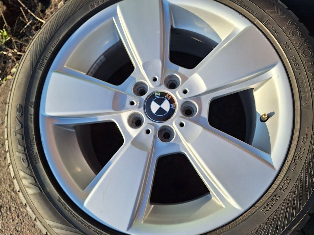 Oryginalne Alufelgi 5x120 18 BMW X3 E83 VW T5 Styling 143 koła felgi