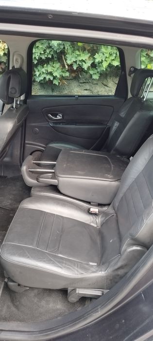 Renault Scenic 2011