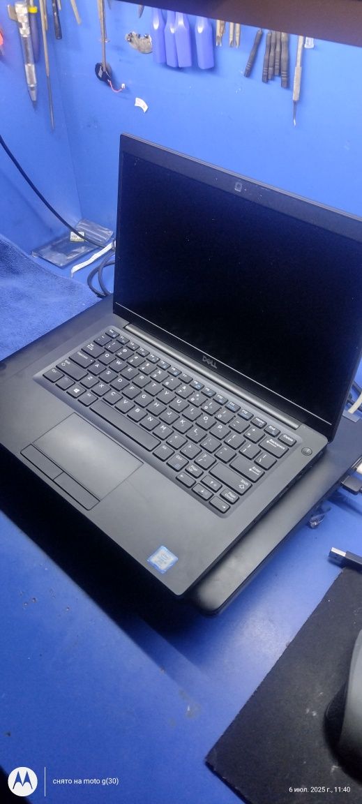 Dell 7390 I5-8350U FHD IPS156 DDR4 -16gb SSD-256 m2
