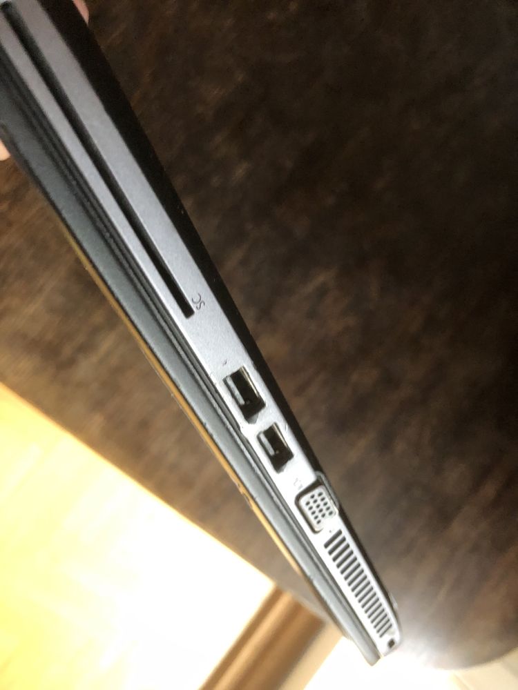 HP elitebook 850 Windows 10 SSD 128GB Sprawny