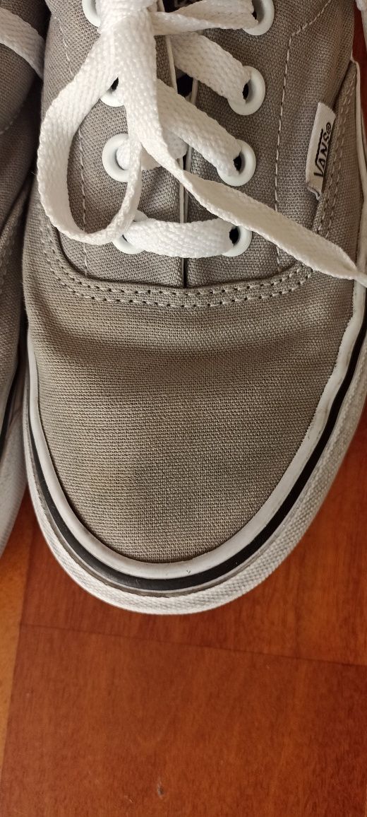 Vans cinzentas tamanho 36,5