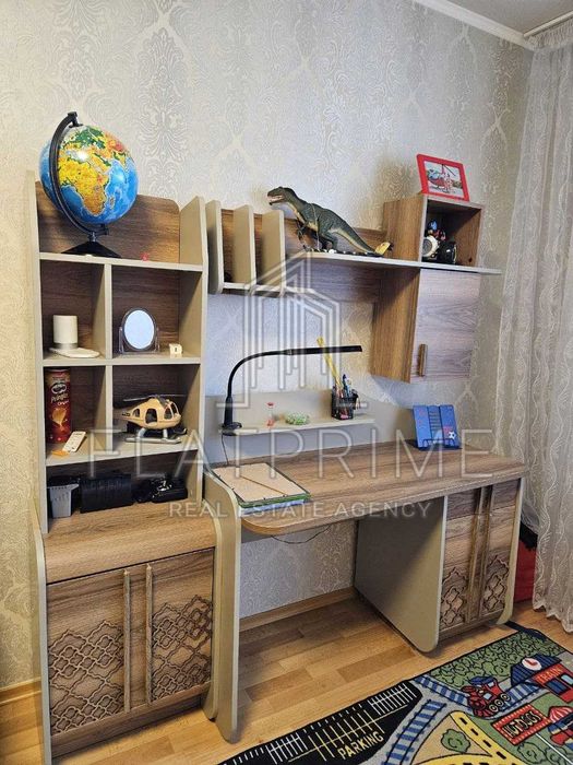 Генератор в будинку. Здам 2-к Урлівська 34 Позняки Дарницький