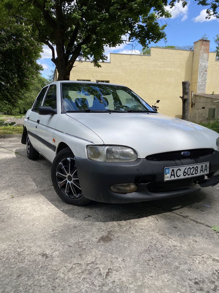 Продам ford escort