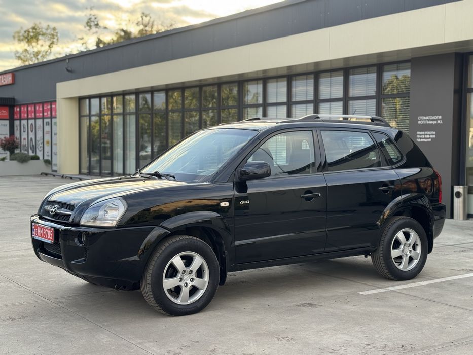 Свіжопригнаний Hyundai Tucson 4x4