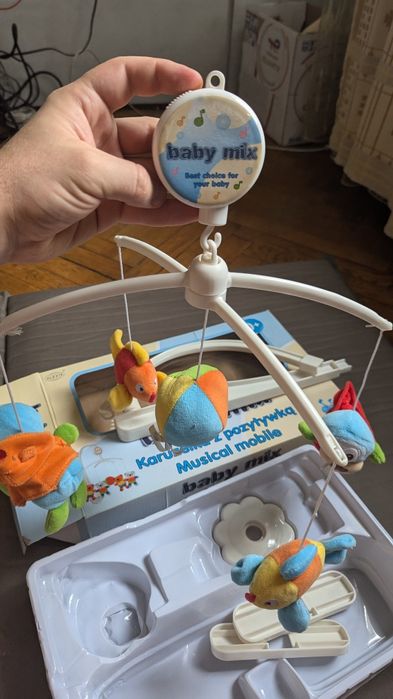 Карусель з іграшками Baby mix