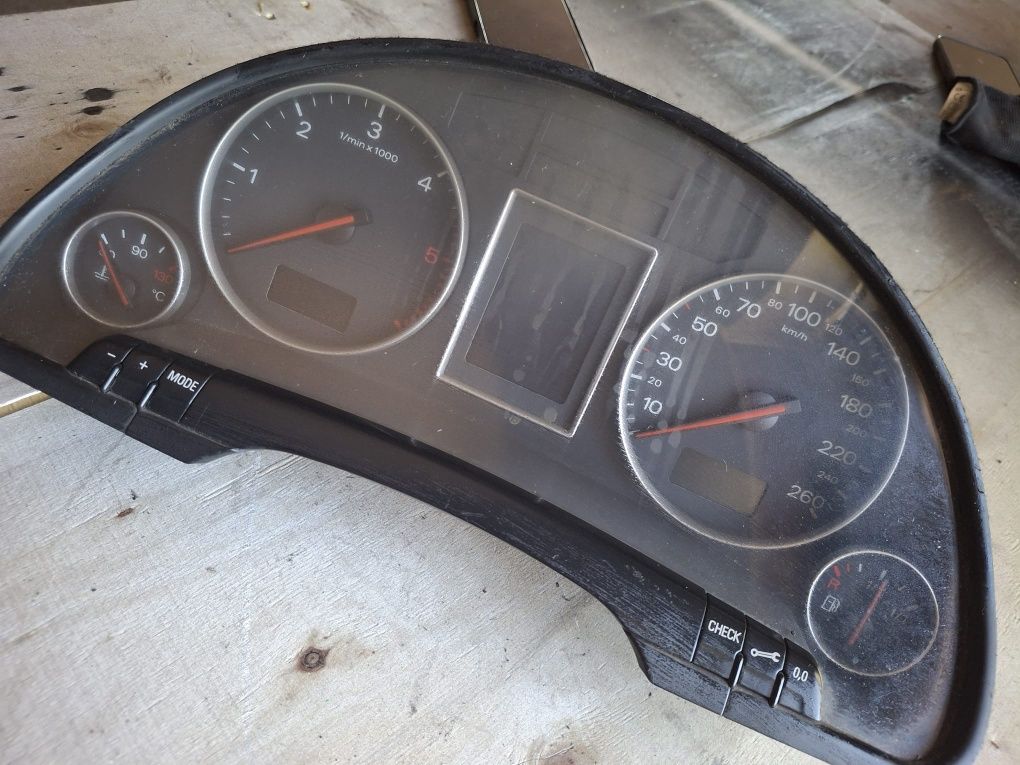 Quadrante Audi A4