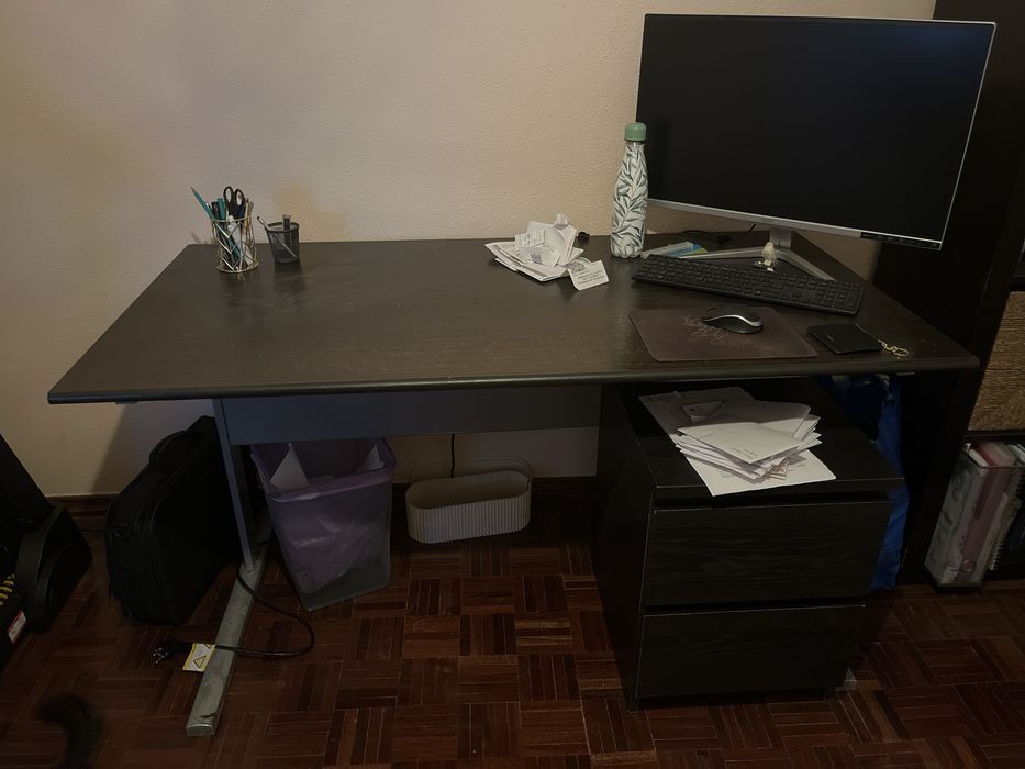 Secretaria ikea usada