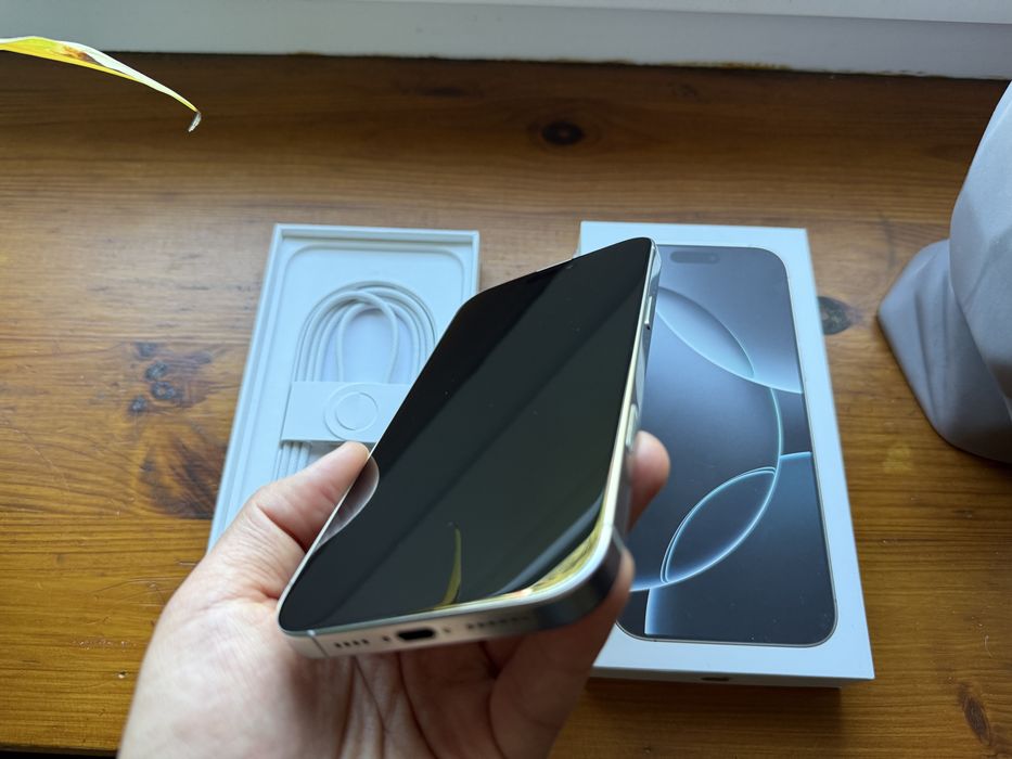  Apple iPhone 16 Pro Max 256GB White Titanium / Gwarancja / 100%