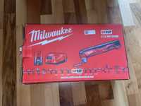 Multitool milwaukee Okazja !  + jeden akumulator i ładowarka