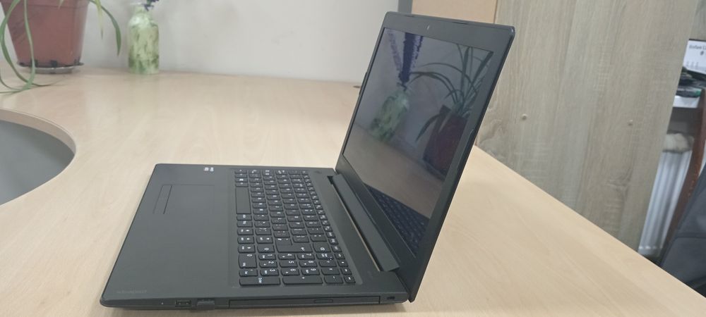 Продам ноутбук Lenovo