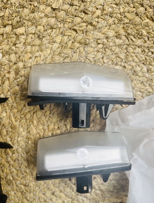 подсветка номера Lexus CT200hIS300ToyotaRav4priusVenza освітленяМото