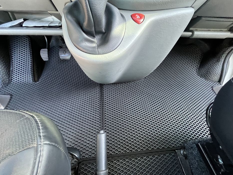Коврики Renault Traffic 2001-2015 Opel Vivaro поліки ЄВА ЕВА EVA