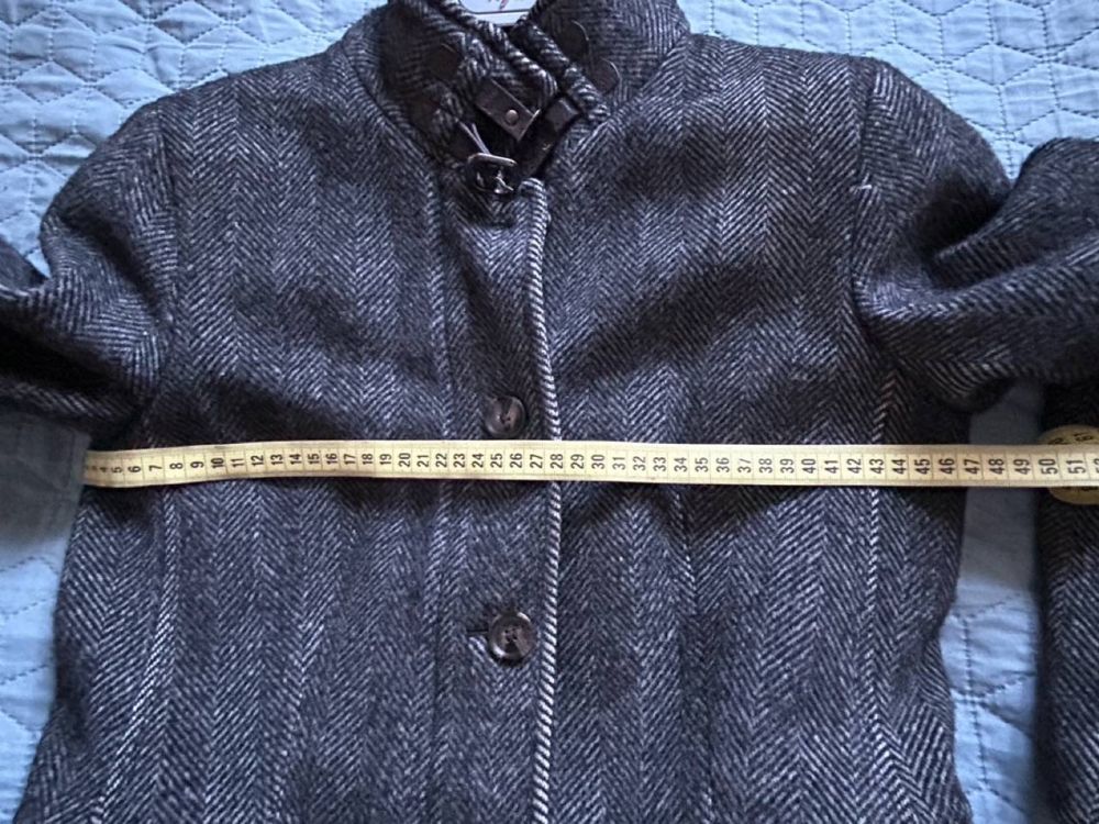 Продам вовняне пальто р.38