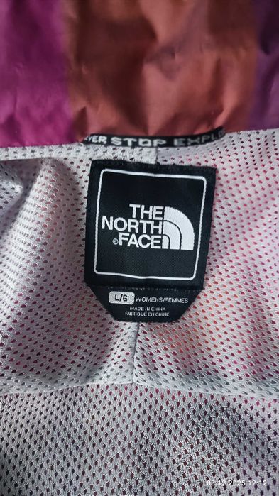 Куртка -вітровка, розмір L, "The north face"