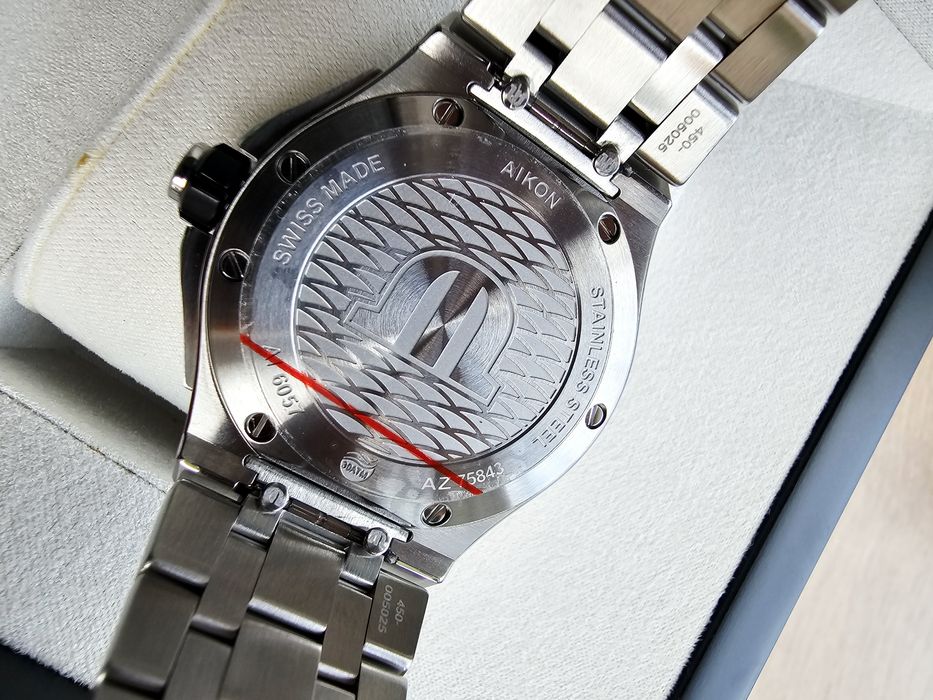 Maurice Lacroix Aikon AI6057