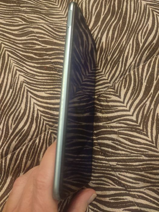 Смартфон Xiaomi Redmi 10C, 4/64, отличн.состоян, чехол, стекло,зарядка