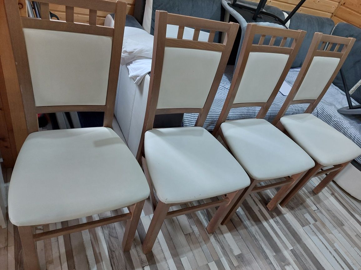 Stół plus 6 krzeseł