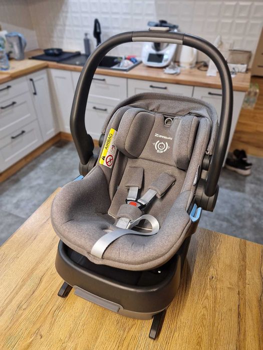 Fotelik Uppababy Mesa I-Size Z Bazą Isofix (Gregory) 0-13kg
