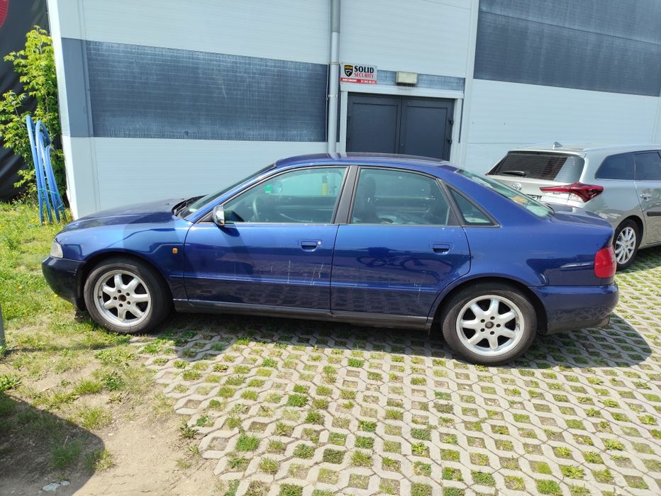 Audi A4 B5 1.8t AEB 1998r Sedan