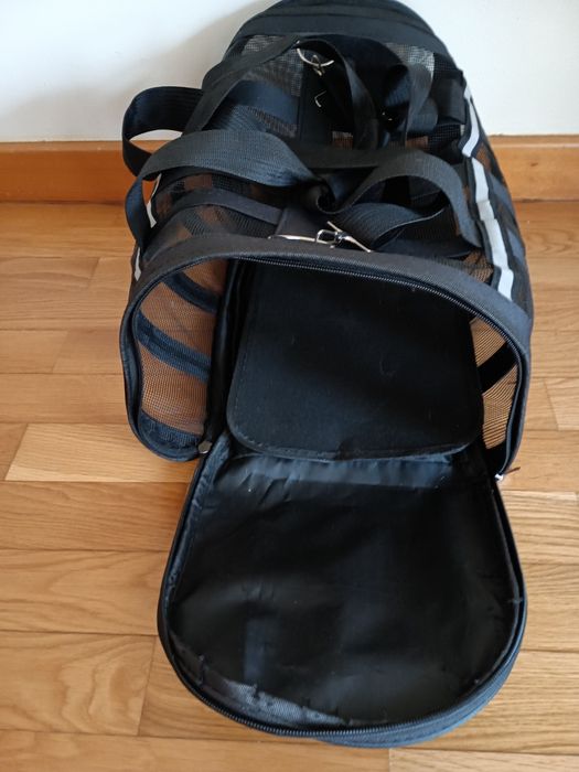 Transportadora/ mala de cão/gato