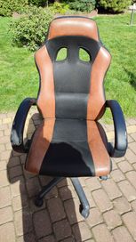 Fotel biurowy używany, w pełni sprawny, z otarciami, krzesło