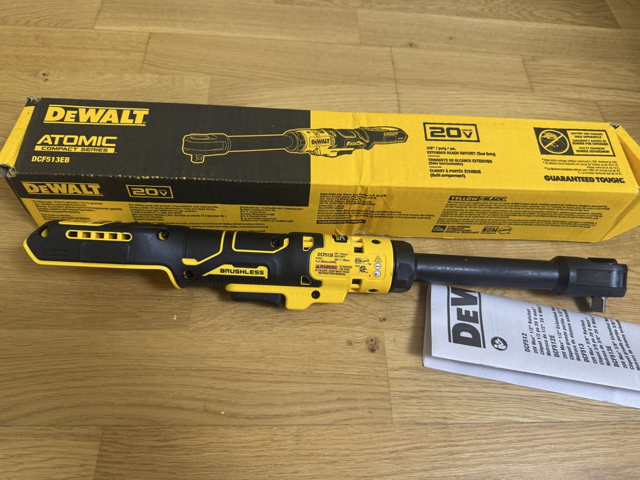 DeWALT DCF513 20V Безщітковий кутовий гайковерт тріскачка 3/8"
