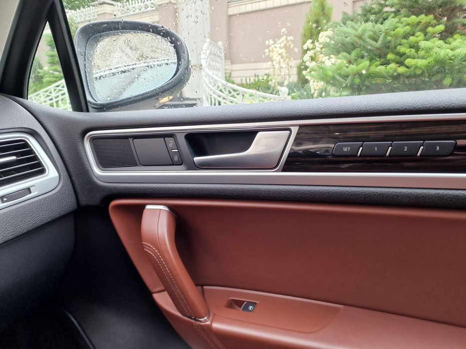 Volkswagen Touareg FL 2016 перший власник, повна сервісна книга ТО