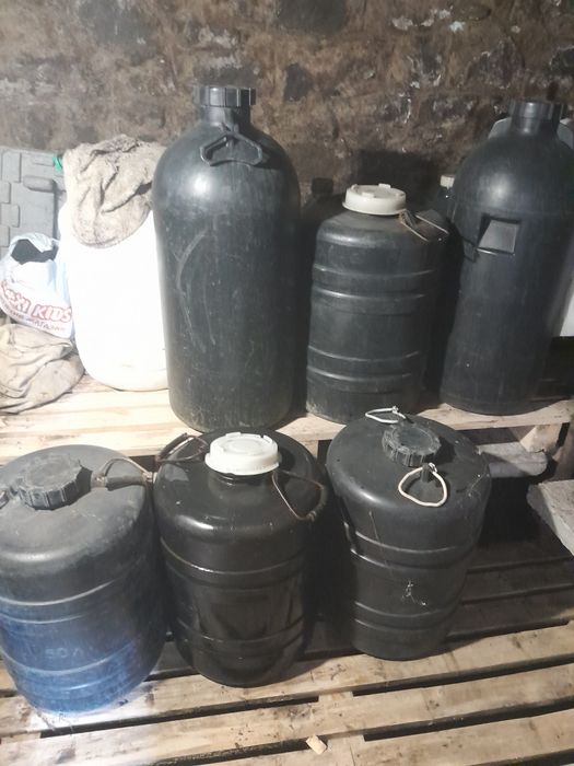 Продам бідони 50-60л.