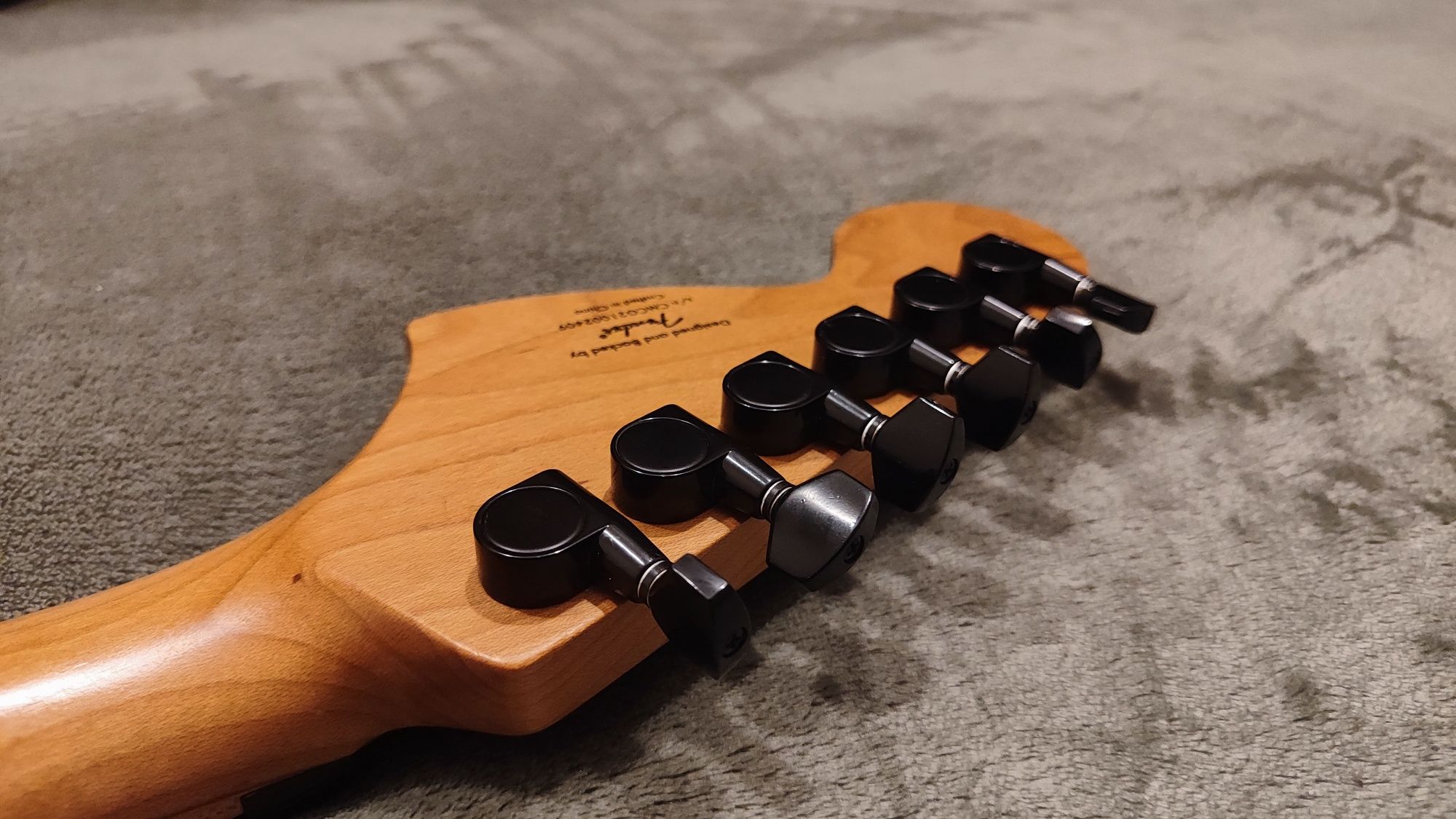 Електрогітара Fender Squier Contenporary Stratocaster HSH Floyd Rose