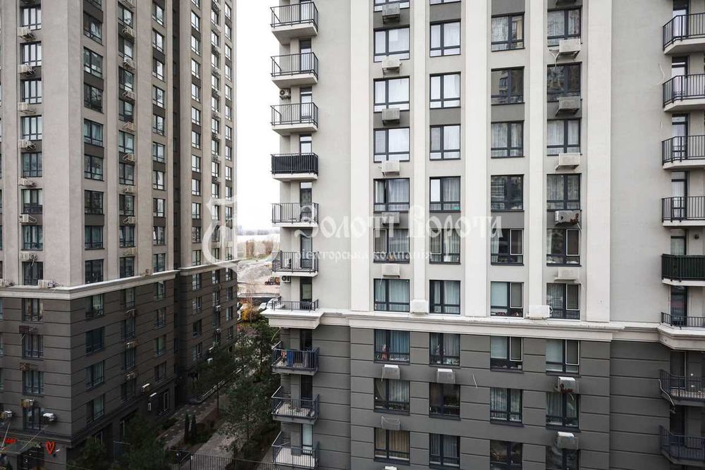 Квартира, 2к. Без ремонту. Кам'янська, 123, Дарницький район