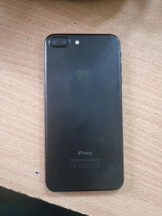 Iphone 7 plus на 32gb
