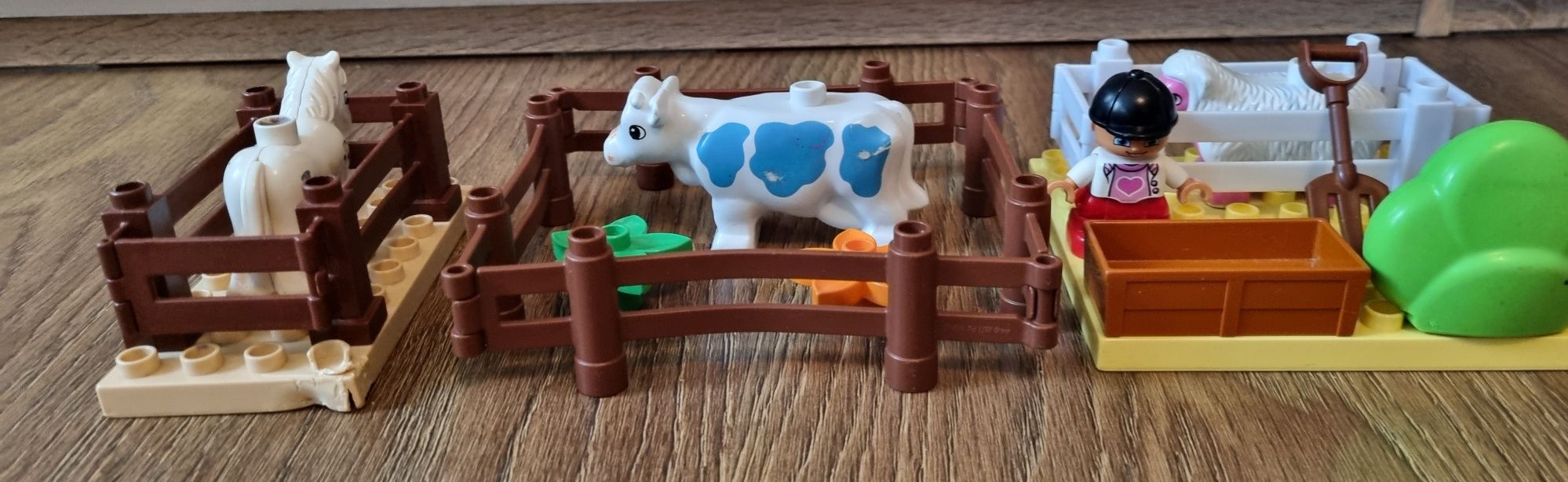 Klocki lego duplo zagroda zwierzęta na wsi krowa owca koń