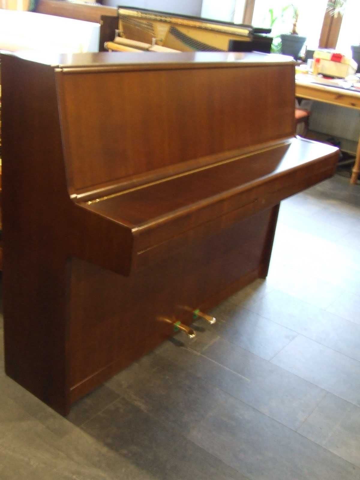 Pianino Schiedmayer z 1971 r. made in Germany