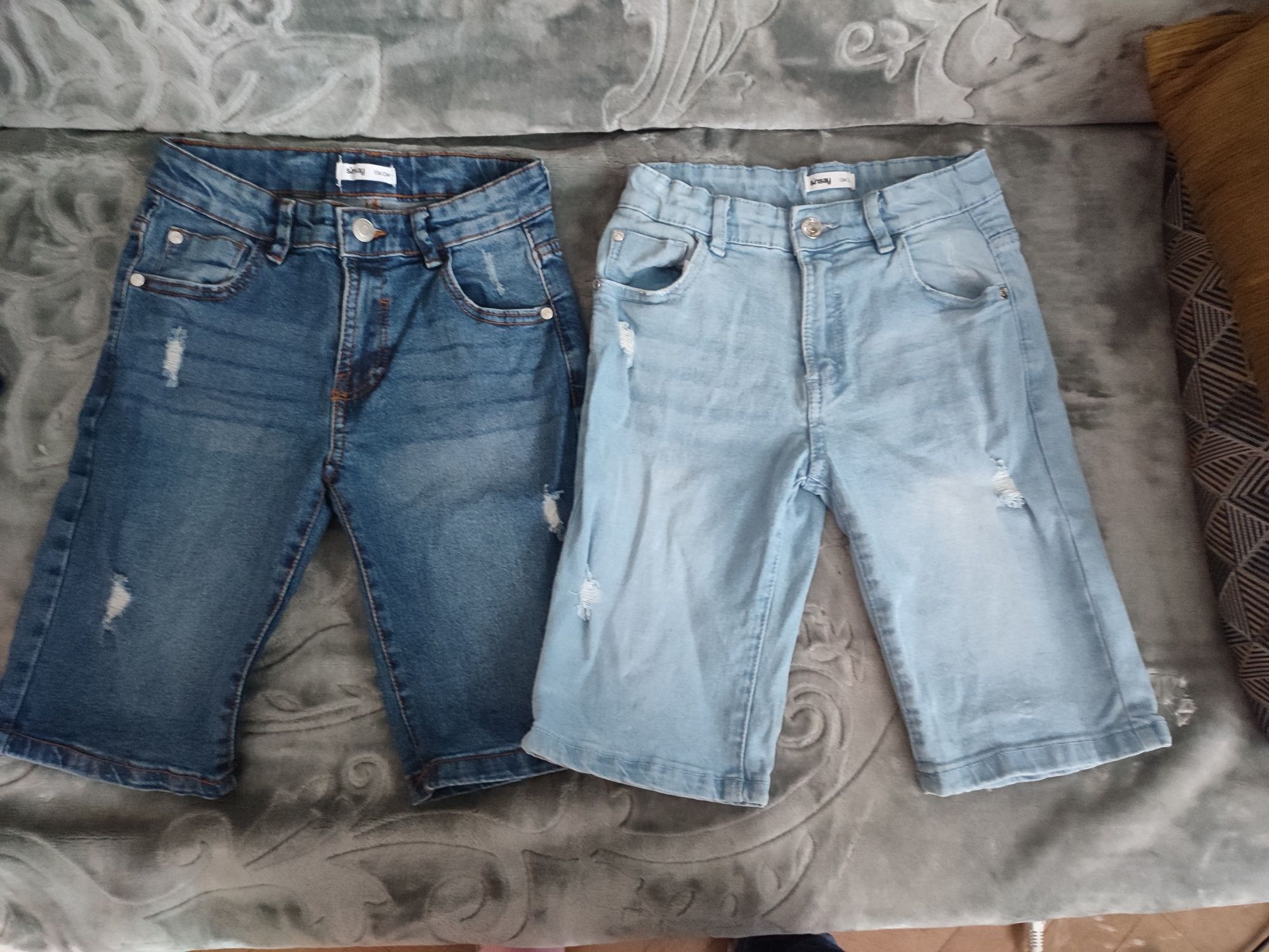 Krótkie jeansy chłopak 134