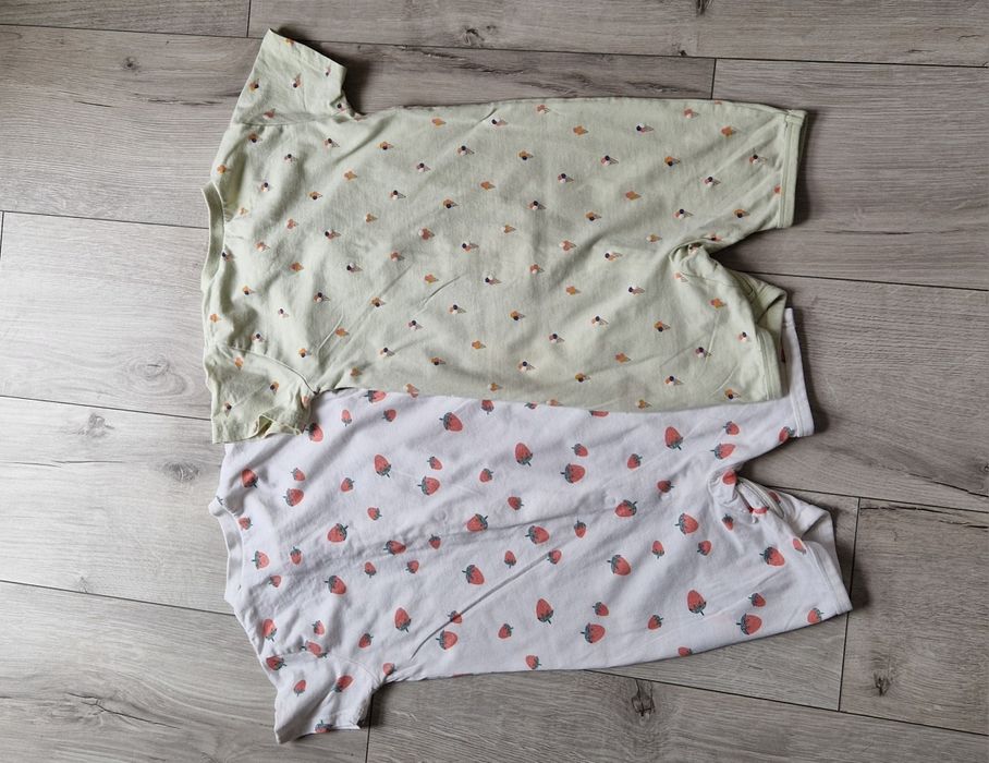 Lindex pajac pajacyk śpioszki piżamka bez stóp truskawki lody