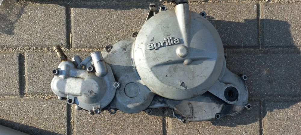 Dekiel sprzęgła pompa wody aprilia pegaso 650