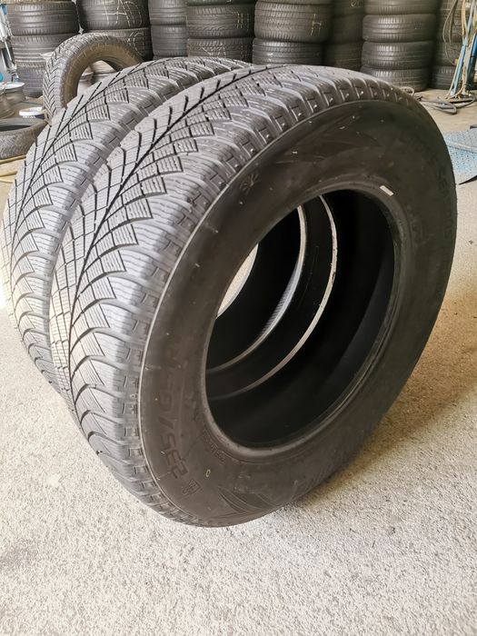 Para opon 235/65R17 108V Nankang CrossSeasons AW-6 SUV