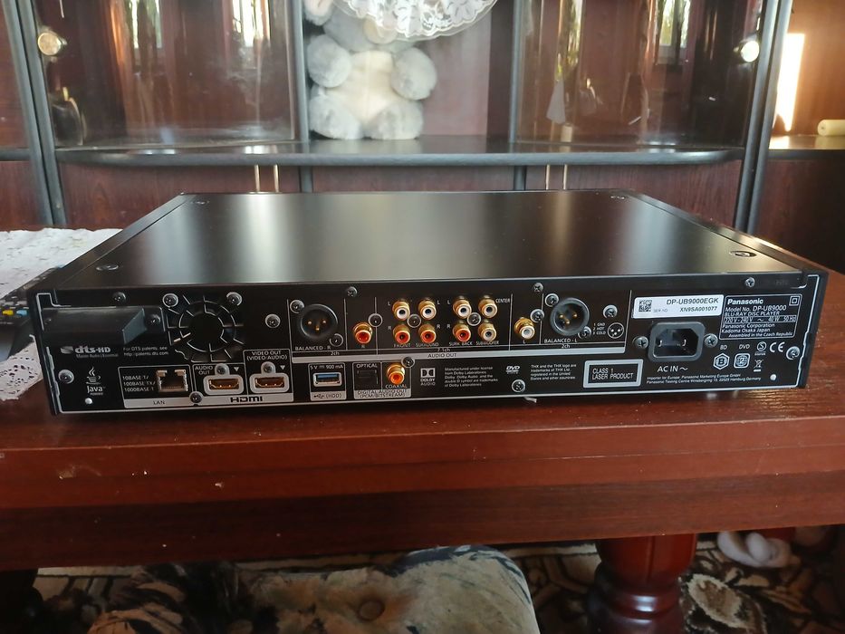 Odtwarzacz Blu-Rey Panasonic DP-UB9000 4K