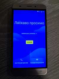 Смартфон S-TELL M555i