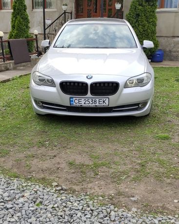 Передній бампер bmw f10