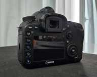 Canon EOS 7D Mark II + (Opcional: Lente Tamron 20-40mm)