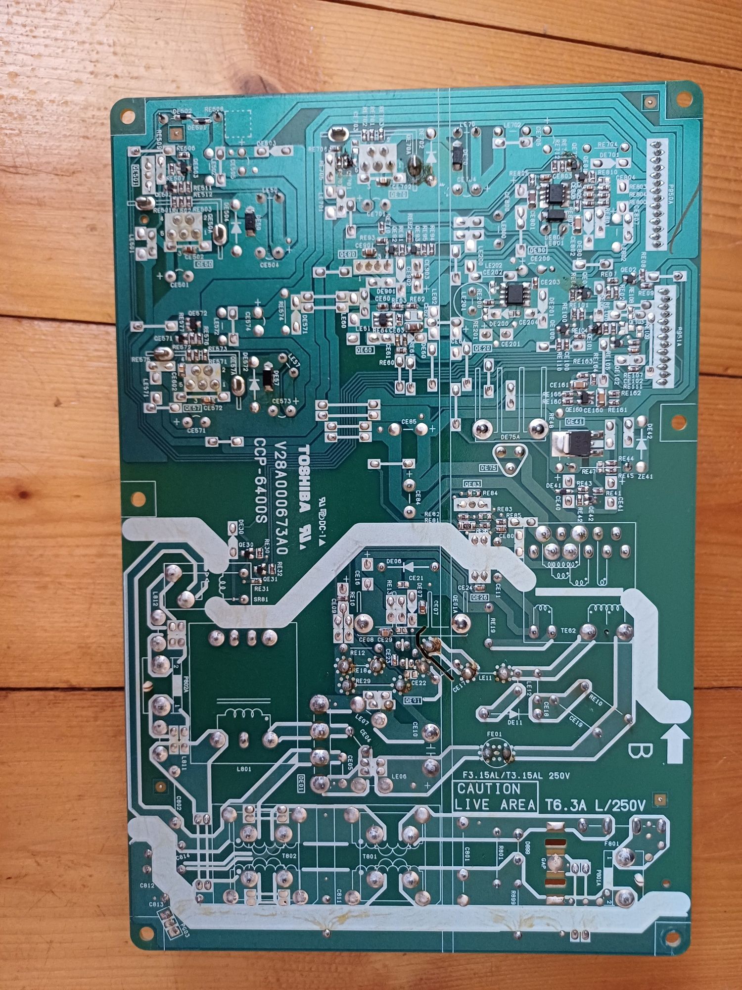 Блок живлення РЕ490А, V28A000671A1 та материнська пдата pooV504DG  для