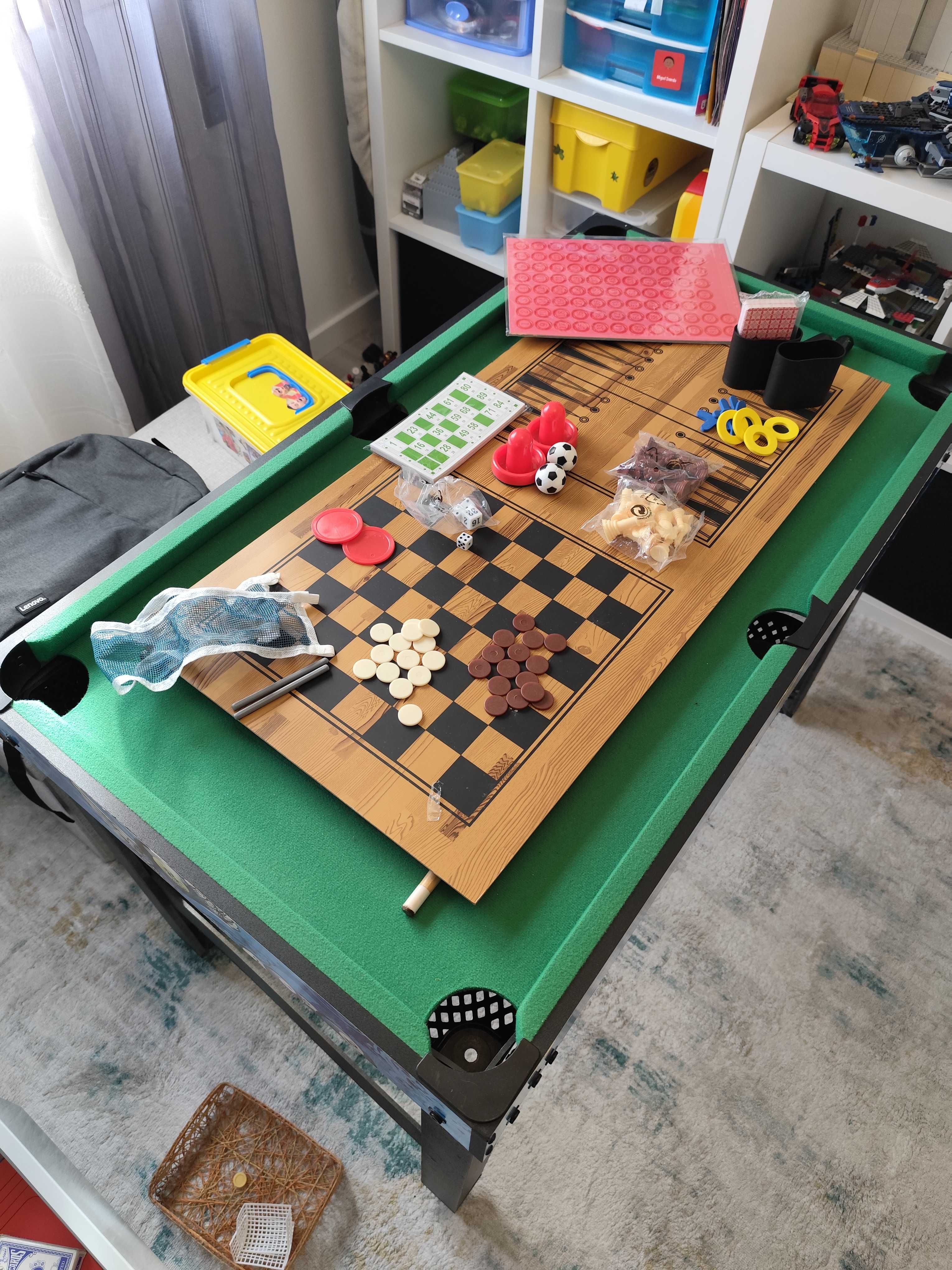 Mesa 4 em 1: Matraquilhos, Bilhar e Air Hockey e jogos tabuleiro