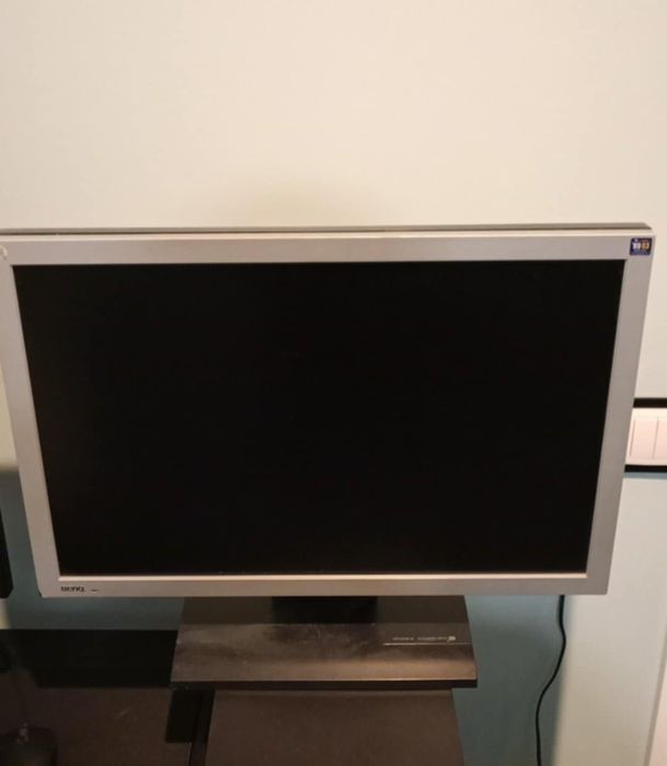Monitor BenQ 24"