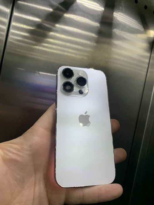 Продам телефон айфон apple iPhone 14 Pro 128Gb white батарея 87%