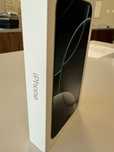 Nowy, nie uzywany i nie otwaty Iphone 16 pro max